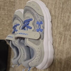 Under ARMOUR  toddker Shoes
